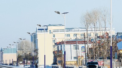 新农村太阳能路灯慢慢走进千家万户的心里