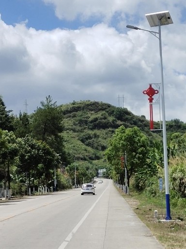 户外照明的科技革新：太阳能路灯的进化，藏着这些实用改变