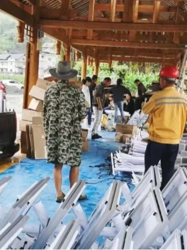 湘西土家族苗族自治州吉首市石家冲街道勤丰村安装太阳能路灯