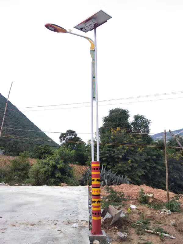 当太阳能路灯遇上AI，解锁户外照明新姿势