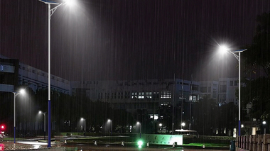 太阳能路灯照明的“阴影”