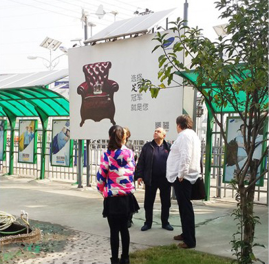 西班牙工程商Mike：南德太阳能路灯让我放心!