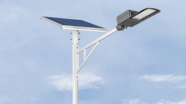 几个因素危害太阳能路灯的使用寿命