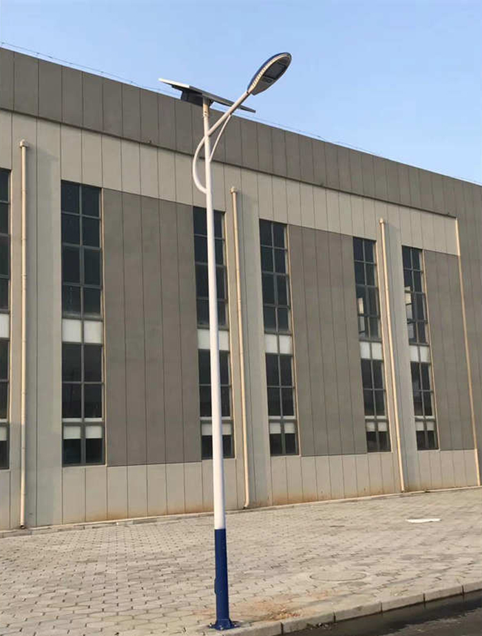 工业园区太阳能路灯_南德太阳能路灯_太阳能路灯生产厂家