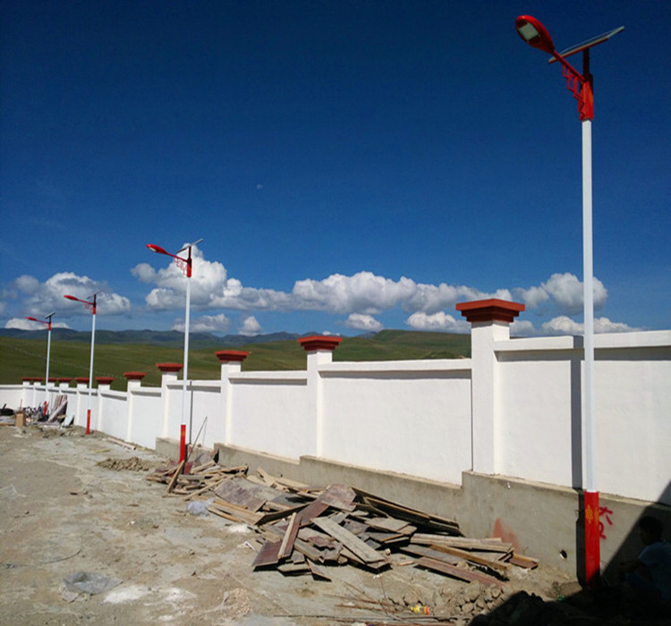新农村太阳能路灯_LED太阳能路灯_南德太阳能庭院路灯